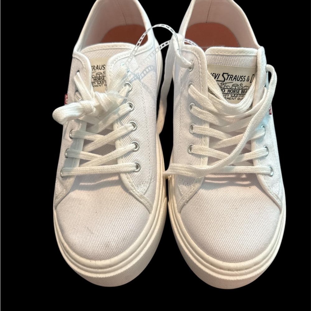 Levi's Canvas White Sneakers with Textured Leather and Rubber Sole